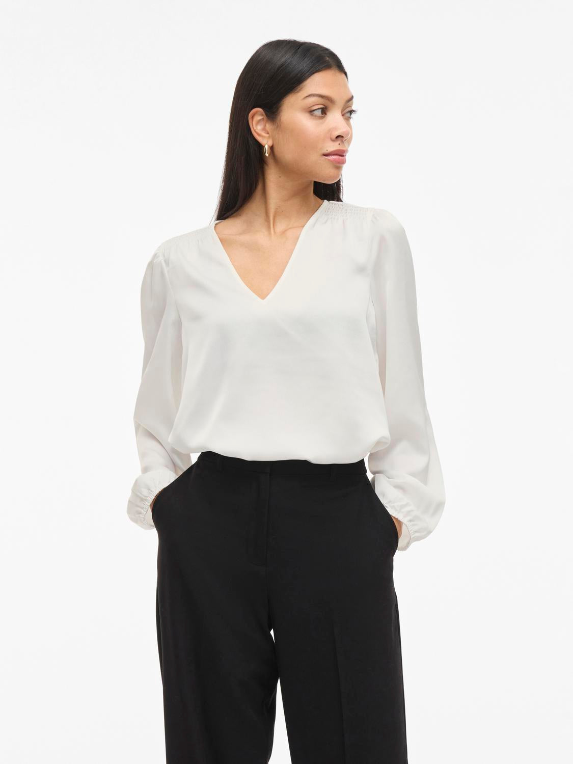 model_shot-front